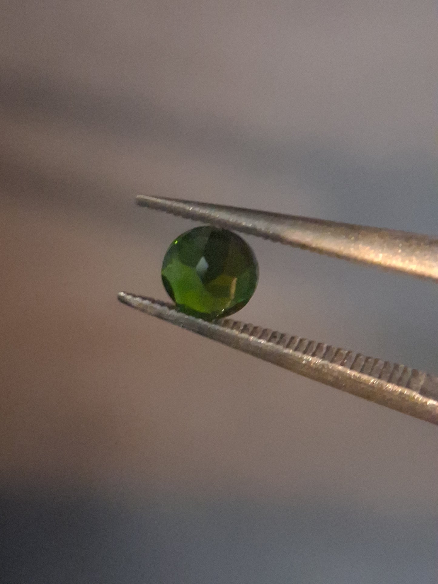 Natural Diopside - 0.274 ct - round - green - chromium diopside