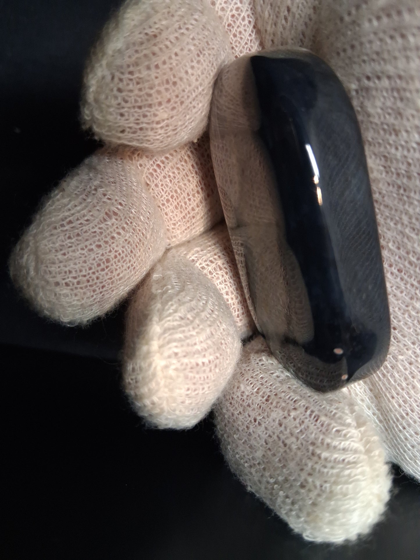 Natural Agate Palmstone - oval - 5.16x3.21x1.38 cm - Black Agate - Natural Gems Belgium