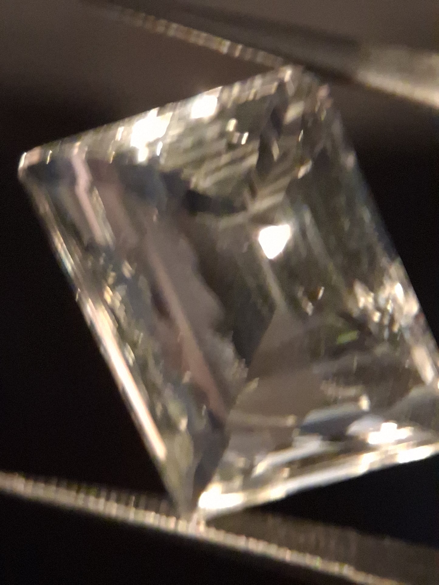 Natural Pure quartz - 9.994 ct - custom cut - clear quartz - Natural Gems Belgium