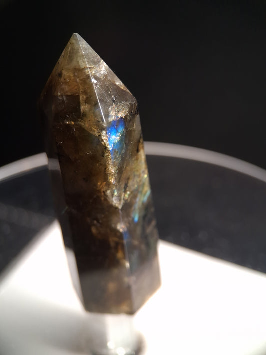 Labradorite tower - natural labradorite - 4.7 cm - hexagon tower - Natural Gems Belgium