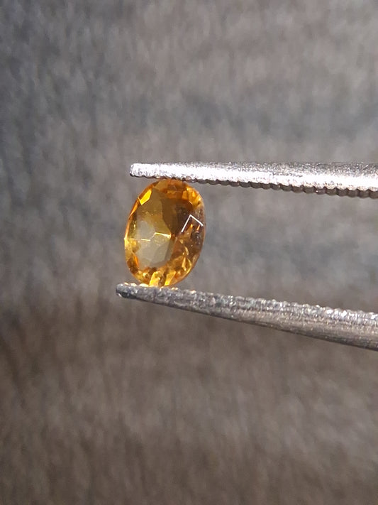 Natural Citrine – Faceted Oval Cut 3x4 mm 0.147 ct Golden Yellow | Loose Gemstone - Natural Gems Belgium