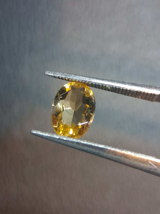 Natural Citrine – Faceted Oval Cut 5x7 mm 0.694 ct Sunlight Yellow | Loose Gemstone - Natural Gems Belgium