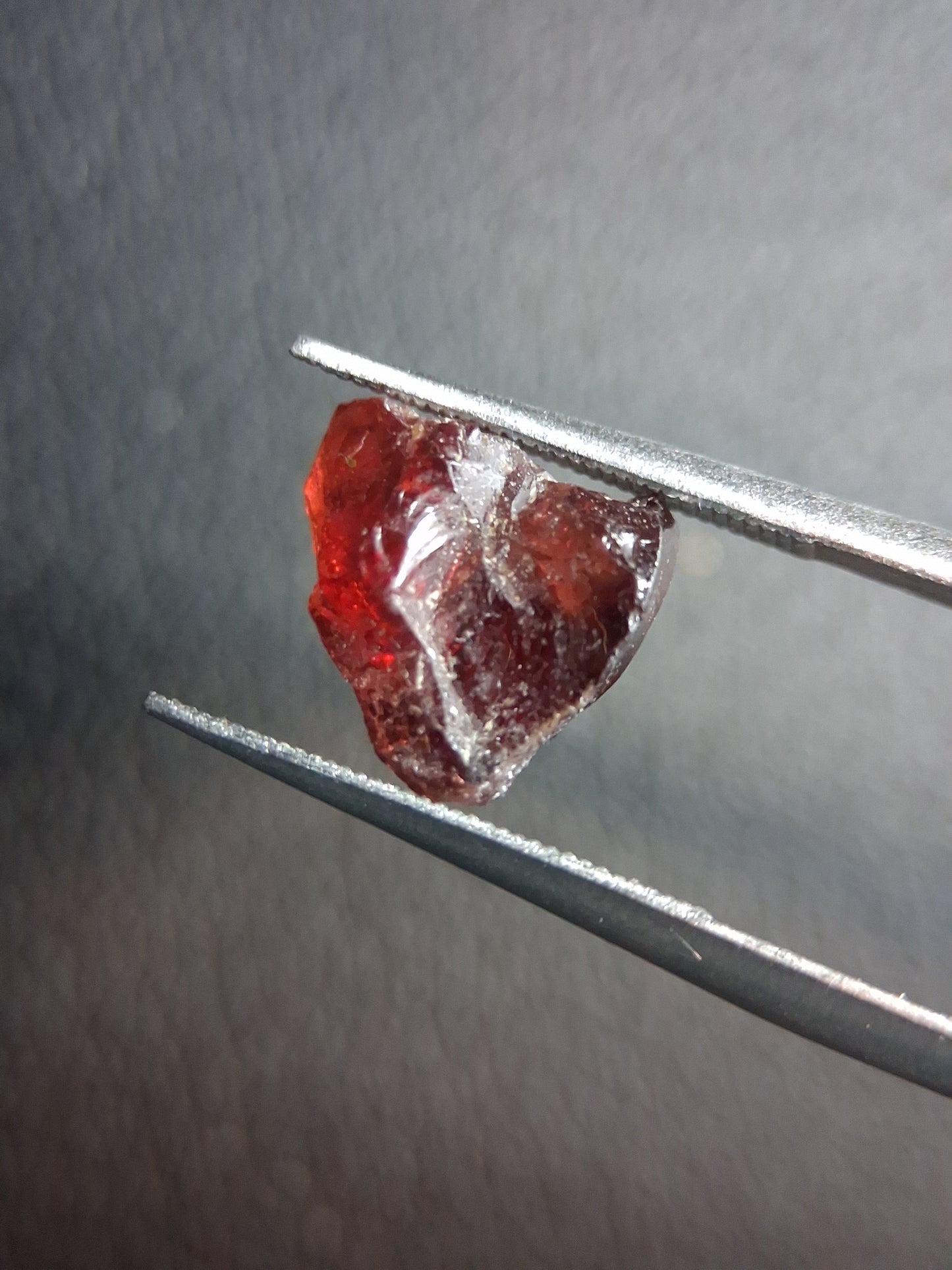Grenat brut - 3,330 ct - pyrope almandin - rouge