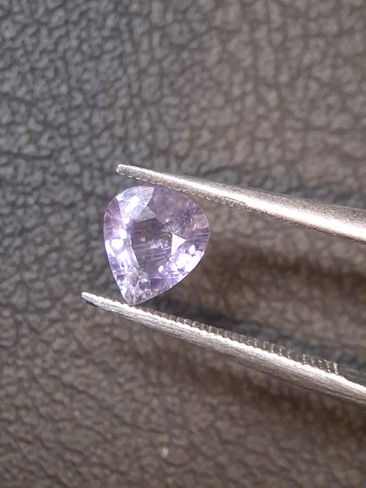 Natural Lavender Purple Sapphire – 0.715 ct – Pear Cut – Ceylon (Sri Lanka)