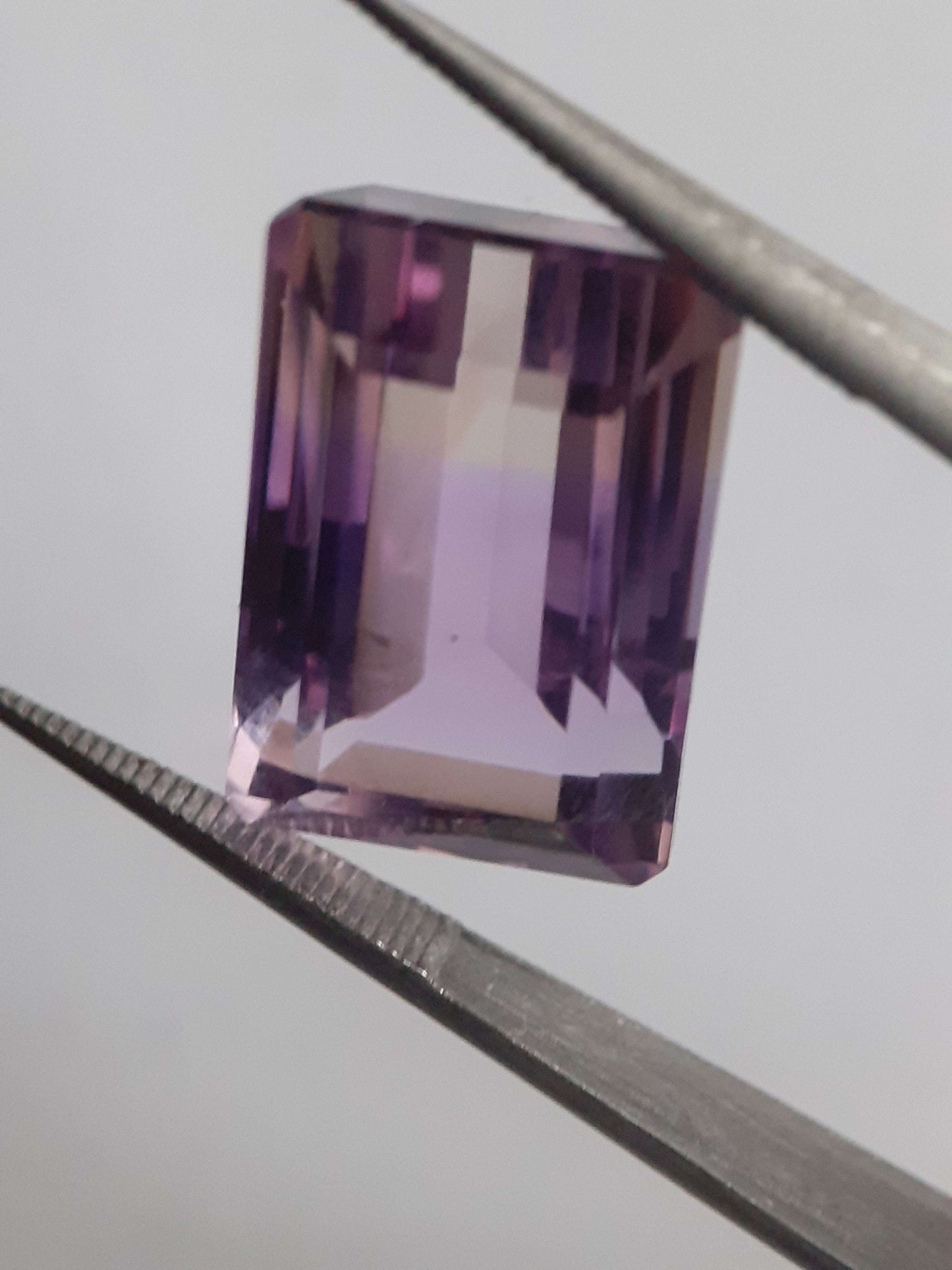 Natural purple and yellow Ametrine - 11.226 ct - octagon All Ametrine Gemstones - Faceted Ametrine Natural Gems Belgium