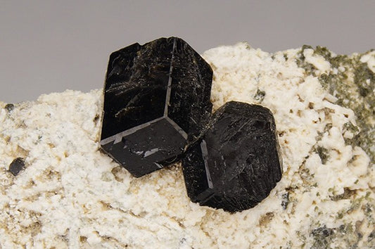 Melanite Gem: Unveiling the Mystique and Unique Properties of This Rare Gemstone