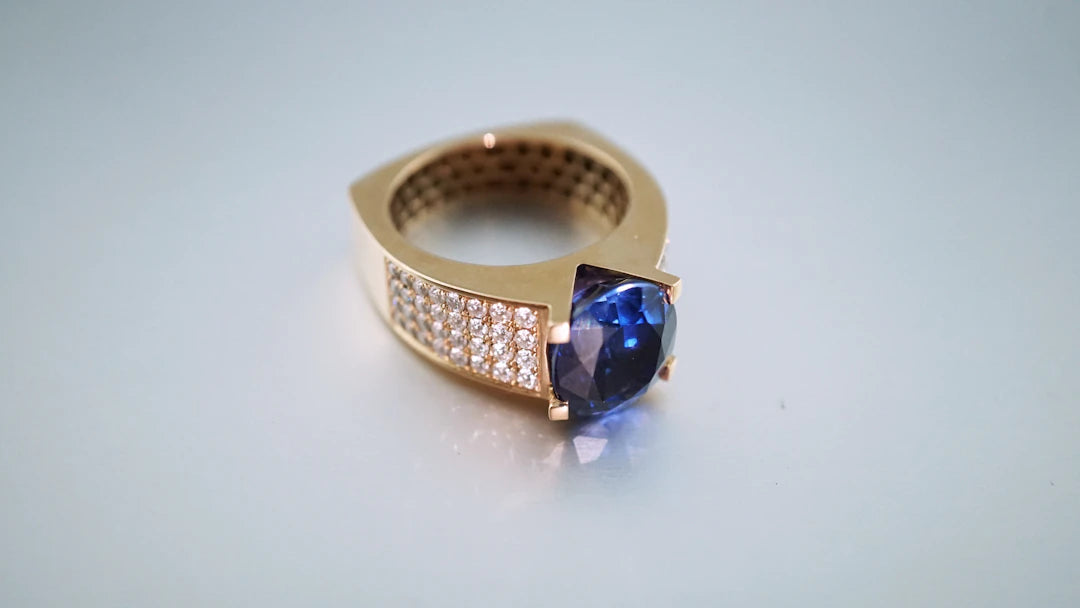 Discover the Allure of Sapphire Gemstones A Timeless Treasure