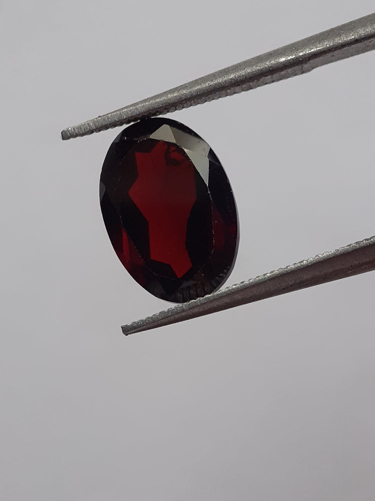 All Garnet Gemstones - Almandine Garnet