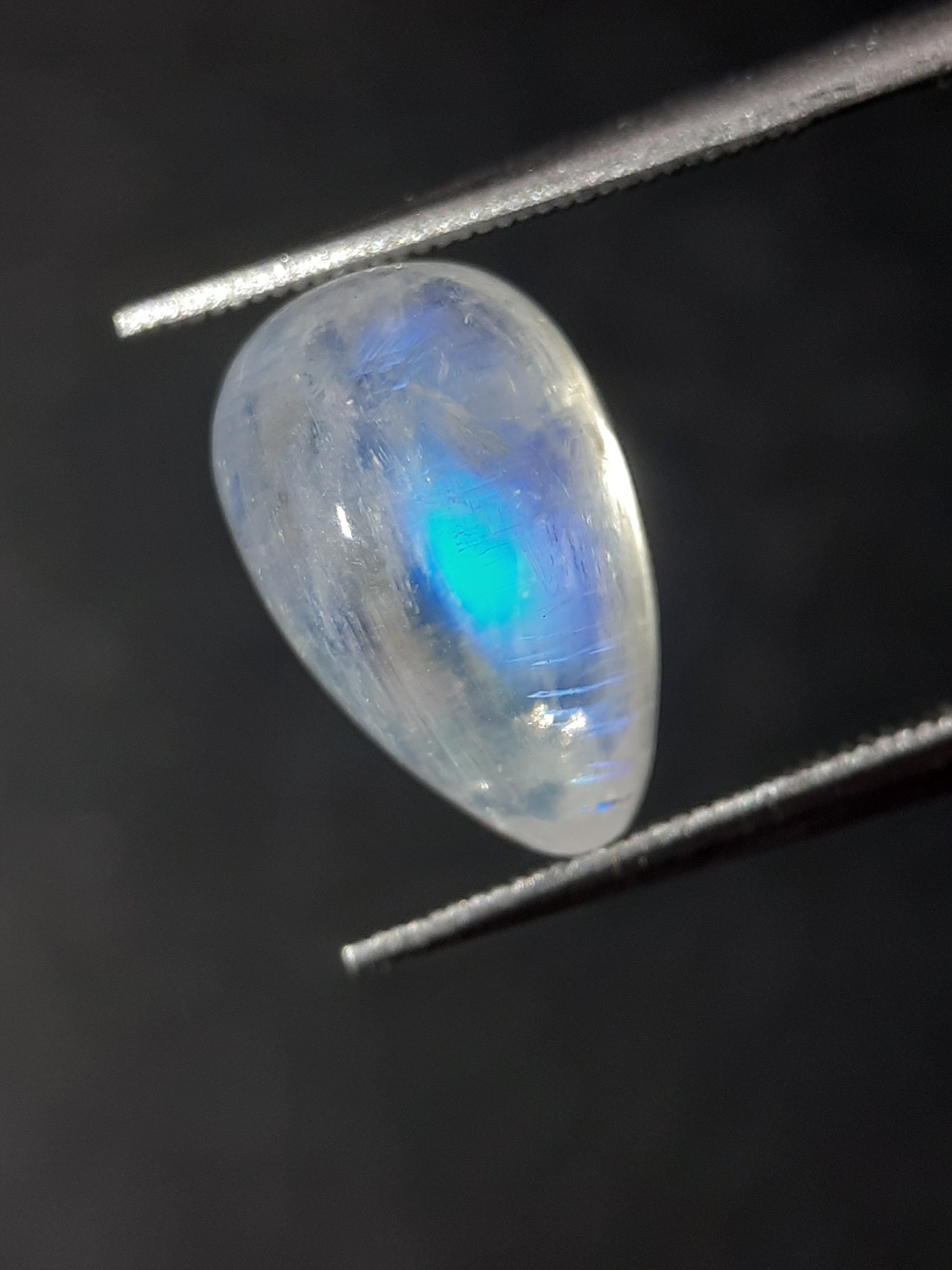 All Moonstone Gemstones - Cabochon