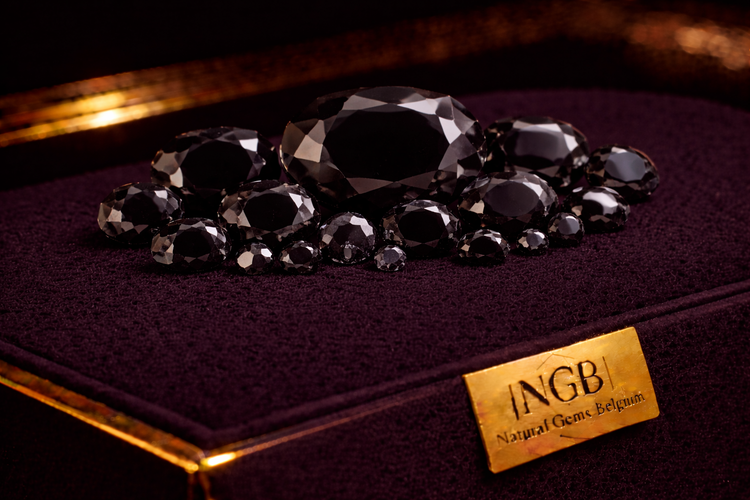 Faceted Black Spinel