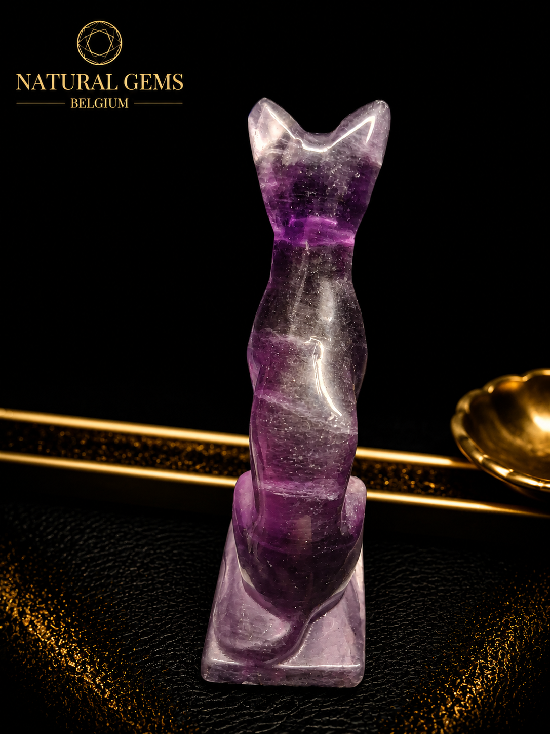 Hand Carved Fluorite Cat – 6.8 cm – Natural Fluorite Crystal Cat Sculpture – Collector's Decor