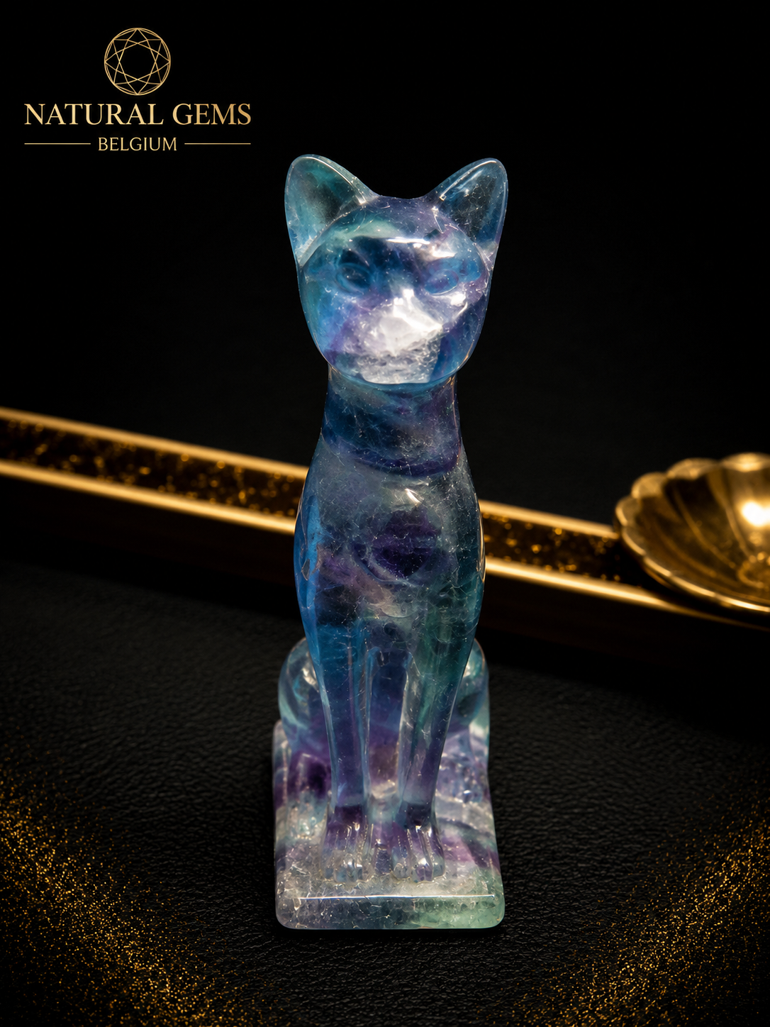 Hand Carved Fluorite Cat – 6.88 cm – Natural Fluorite Crystal Cat Sculpture – Collector's Decor