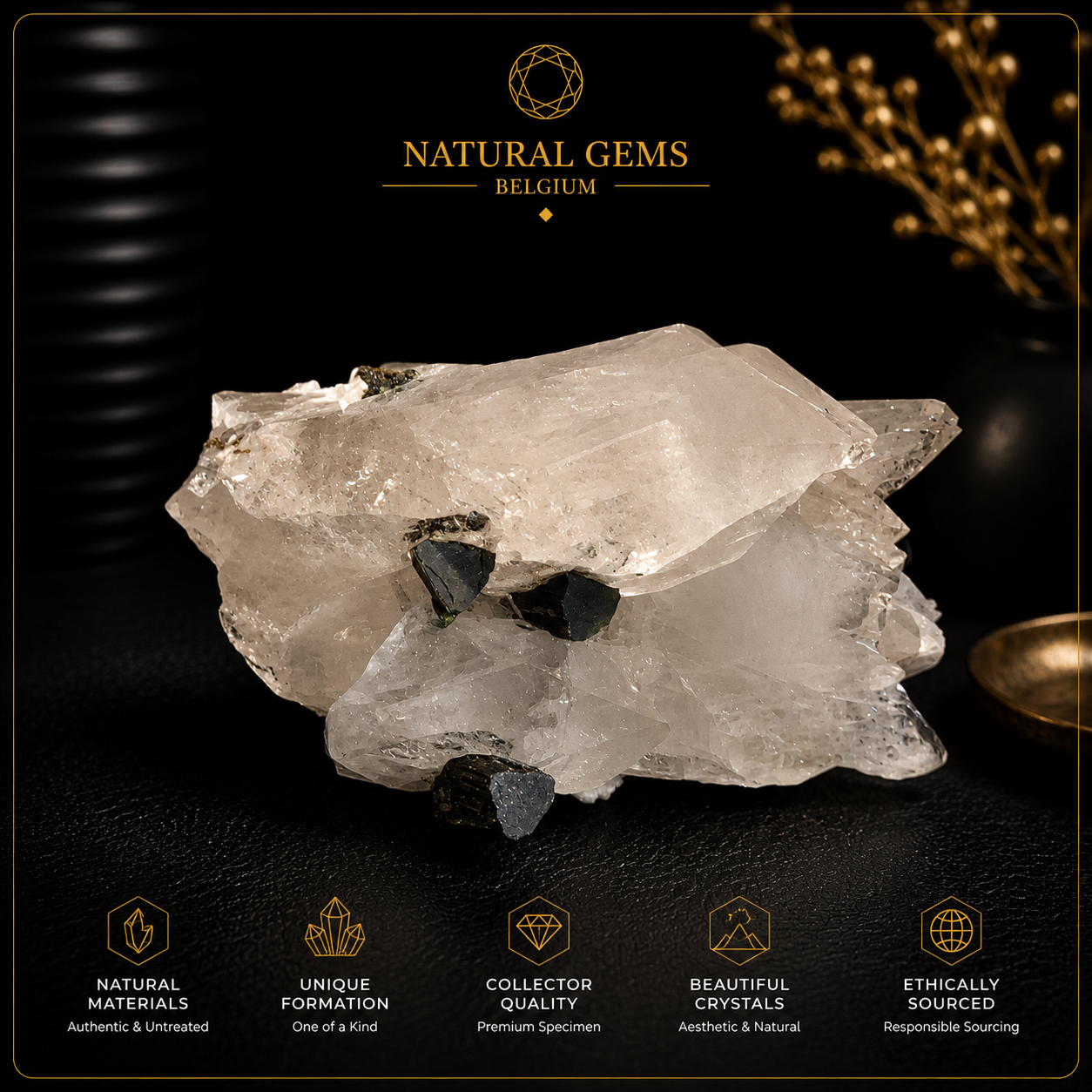Tourmaline naturelle à coiffe verte sur un amas de cristaux de quartz – Spécimen minéral de collection – 227g