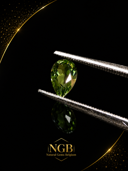 Natural Green Apatite - pear faceted - 0.415 ct - loose gemstone