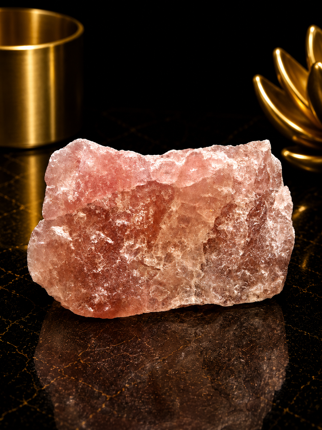 Natural Rough Strawberry Quartz Crystal – 5 x 3 cm – Collector & Display Stone