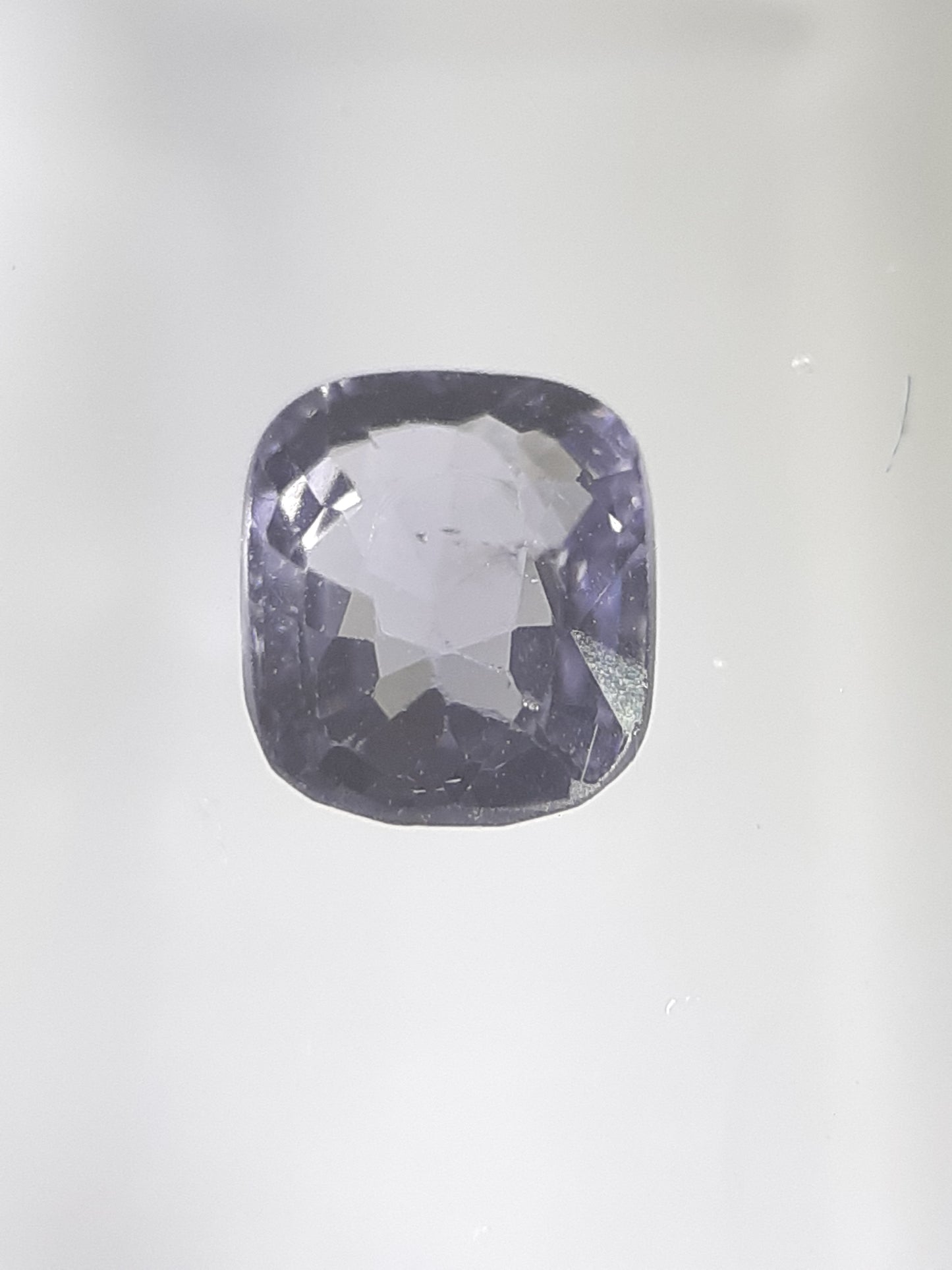 Natural Purple Spinel -Certified - 0.61 ct - Africa - unheated - Sealed - Natural Gems Belgium