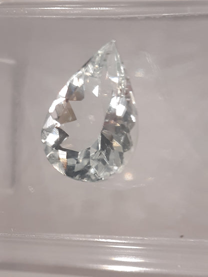 Certified Natural Goshenite (beryl) - 1.72 ct - pear shaped - Brasil - Sealed - Natural Gems Belgium