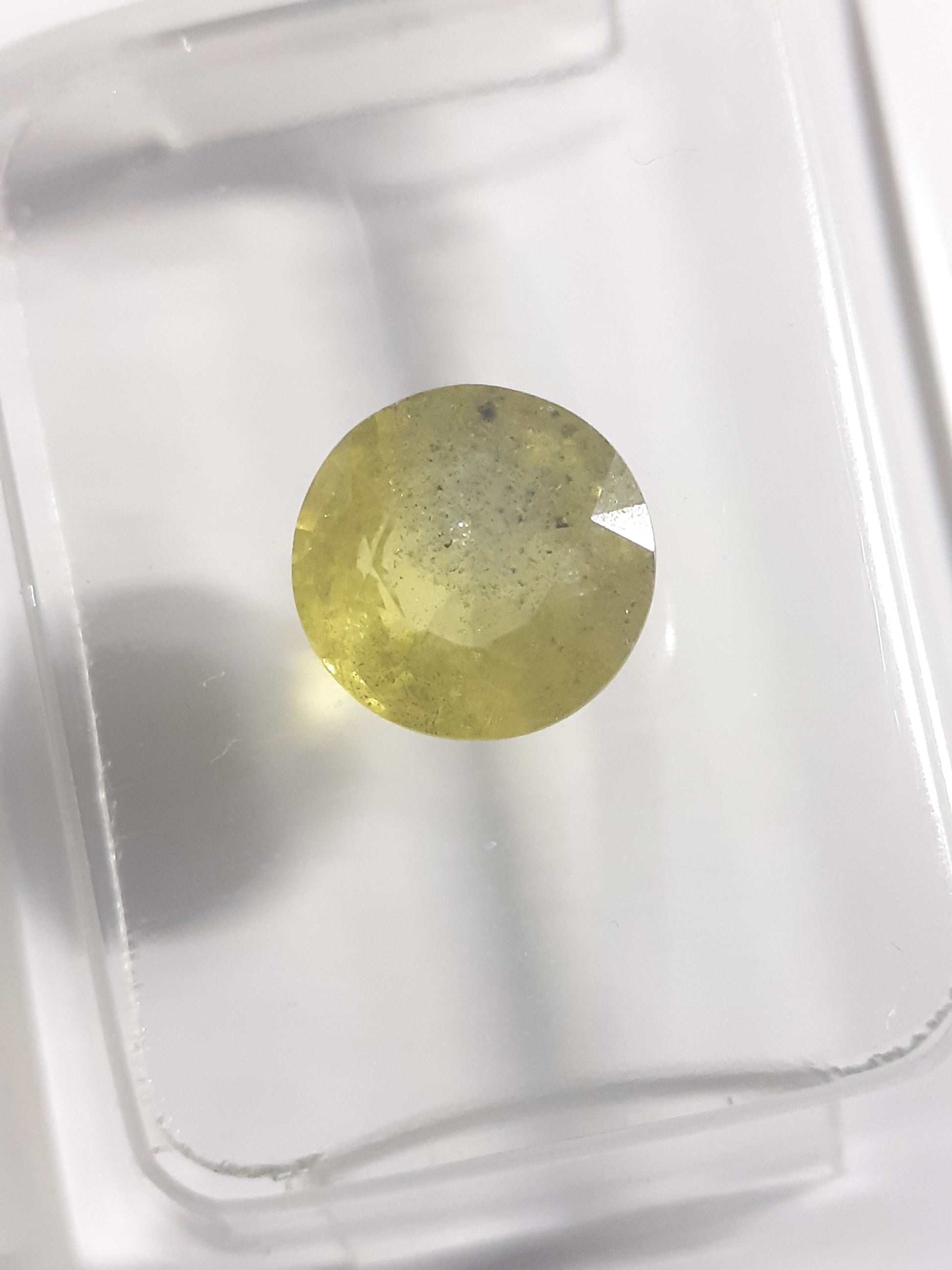 Certified Natural Yellow Sapphire - 1.55 ct - Madagascar - heated - Be treated - Sealed - Natural Gems Belgium