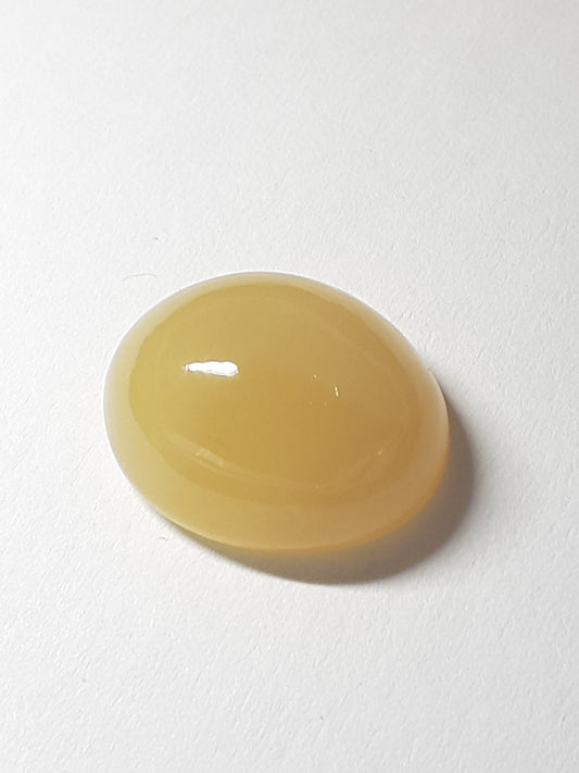 Yellow opal , natural opal cabochon, 6.74 ct ethiopia seller certified - Natural Gems Belgium