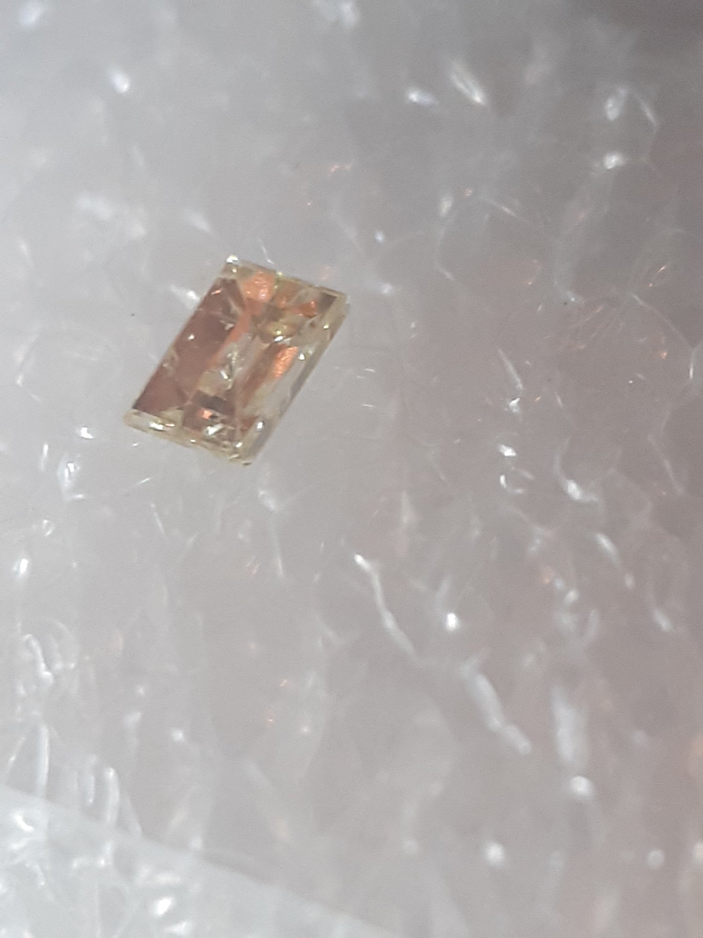 Natural Diamond - Baguette - 0.09ct - I2 - Q-R color - sealed - Natural Gems Belgium