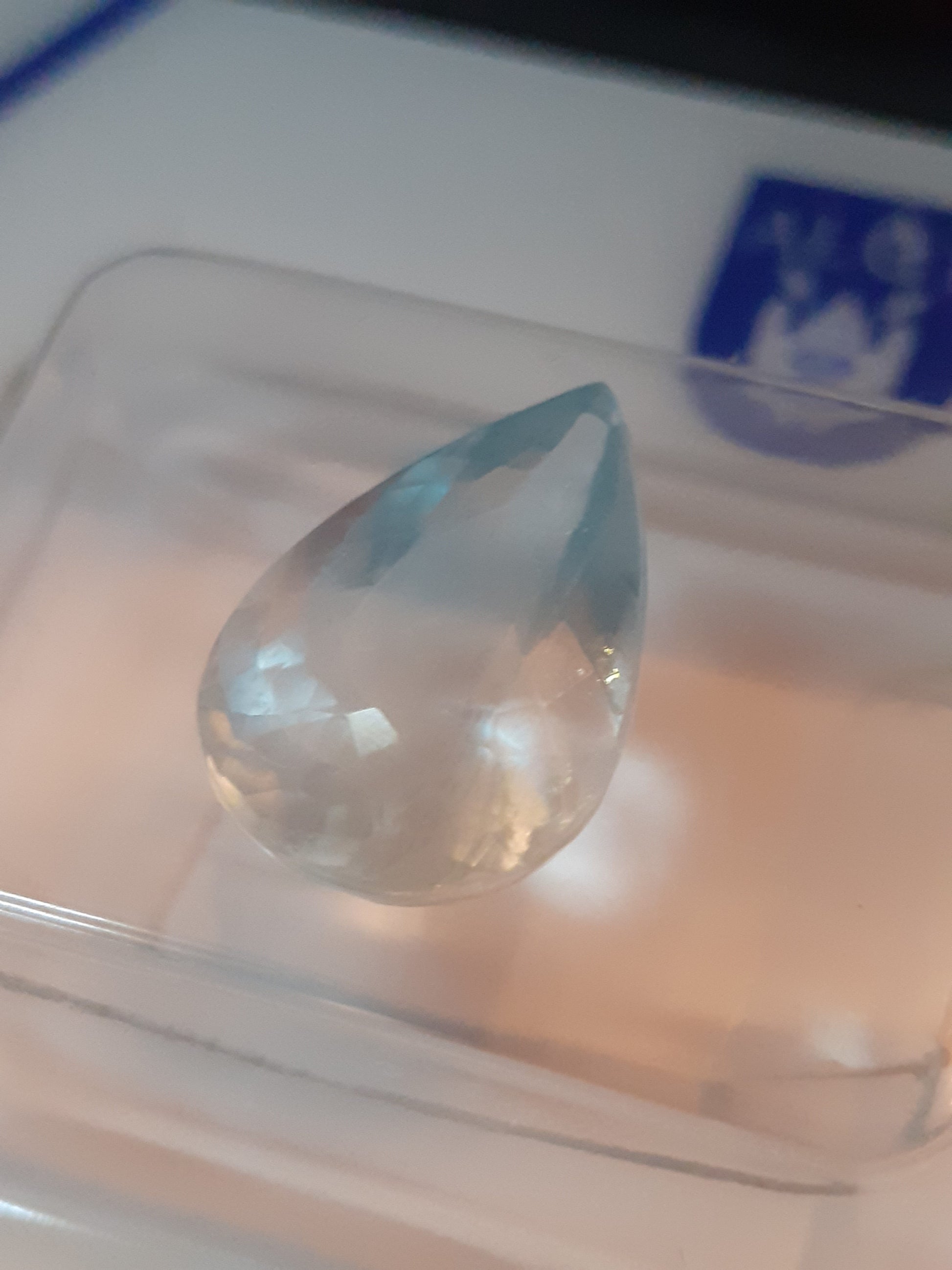 ALGT Certified Aquamarine Pear light greenish blue, 3.23 ct - Sealed - Natural Gems Belgium