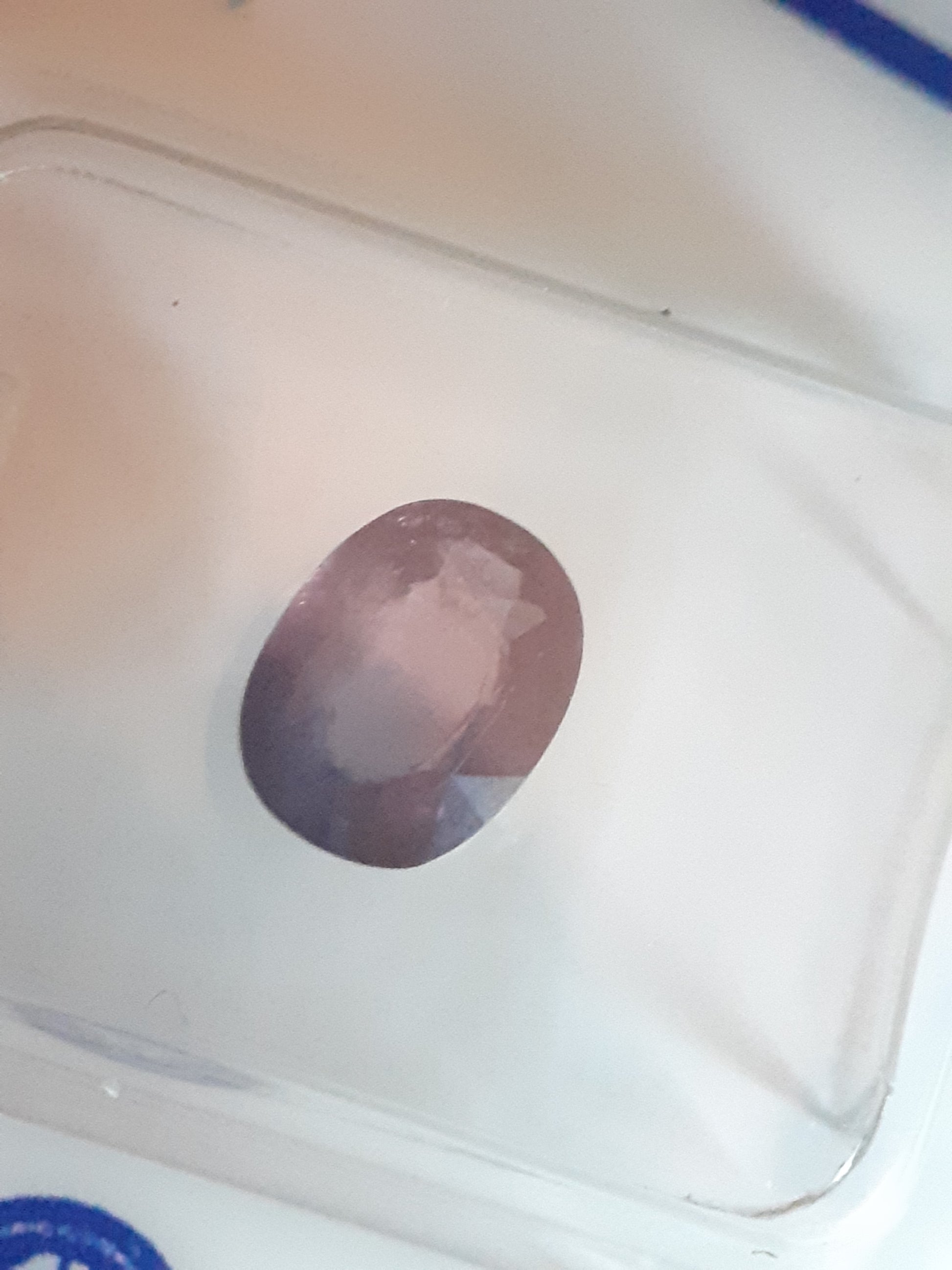 Natural Ovan Purple Spinel -Certified - 1.08 ct - unheated - Sealed - Natural Gems Belgium