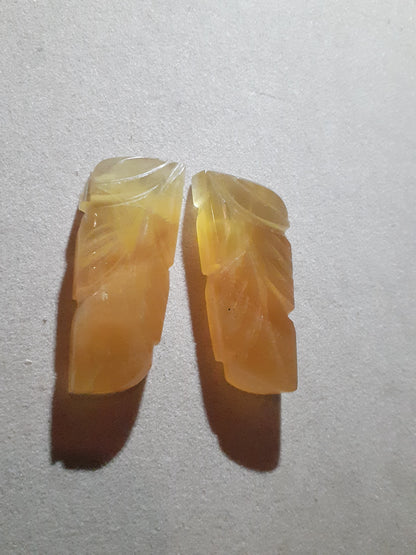 Handcarved Fluorite : pair of leaves - natural fluorite 80.90 ct - Natural Gems Belgium