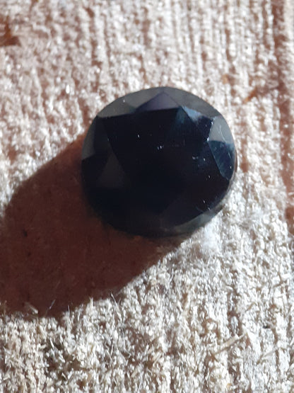 Natural Black Spinel, round rose cut , 5.35 ct, Afrika , untreated - Natural Gems Belgium