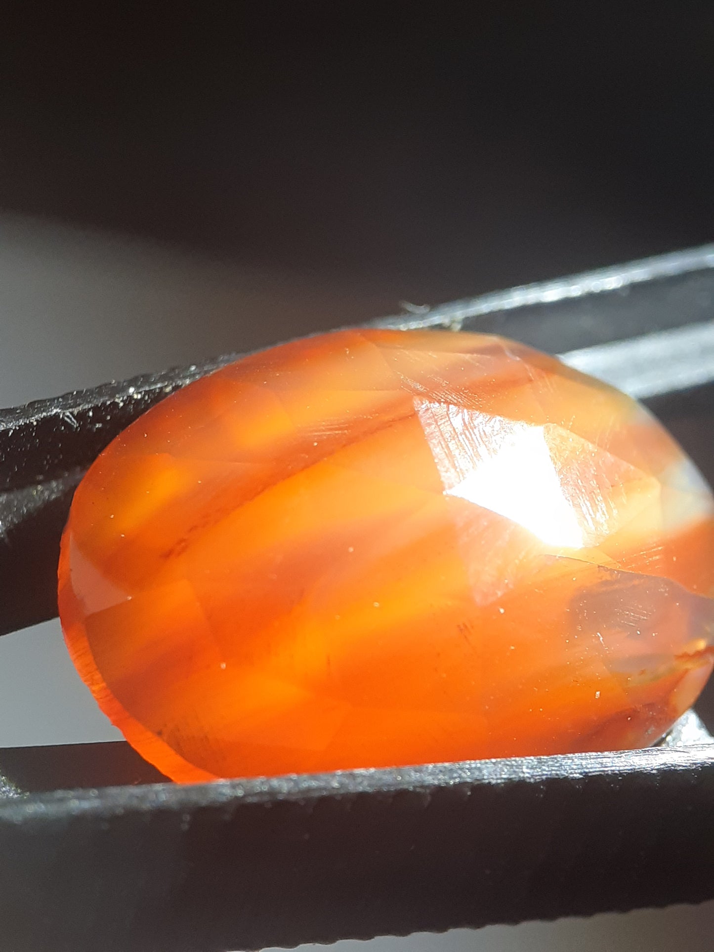 bicolor orange and red Carnelian,rose cut, oval, 12.70 ct - Natural Gems Belgium