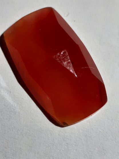 reddish orange Carnelian,rose cut, long cushion, 4.75 ct - Natural Gems Belgium