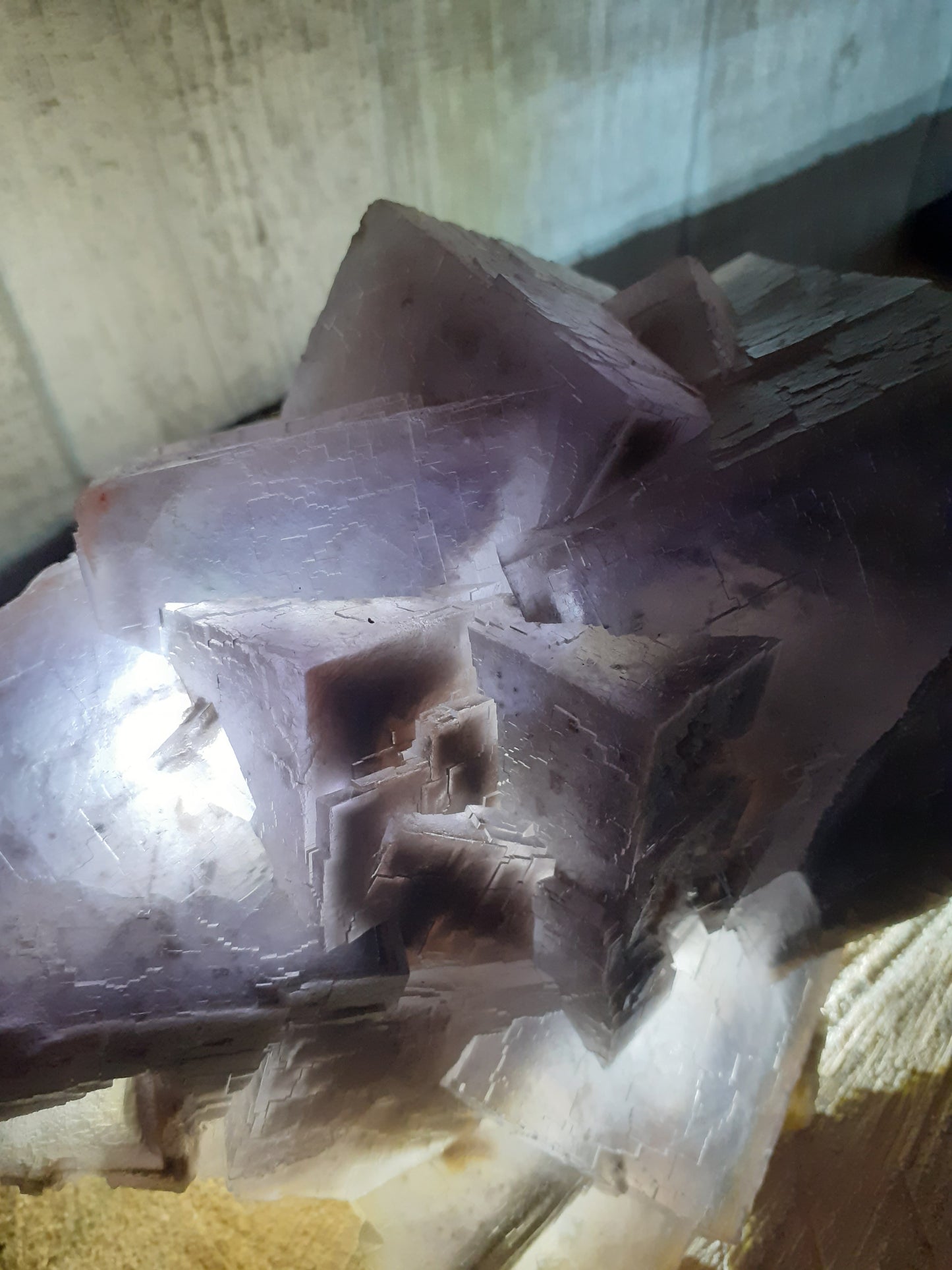 Big fluorite crystal, well shaped, 1780 grams - Natural Gems Belgium