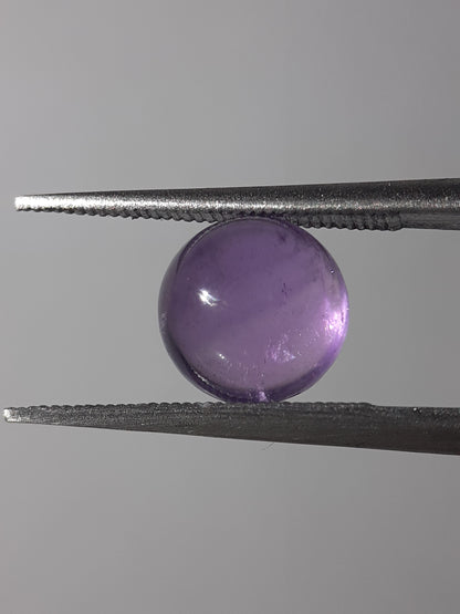 Natural purple Amethyst - 1.59 ct - round cabochon - unheated - certified by NGB - Natural Gems Belgium