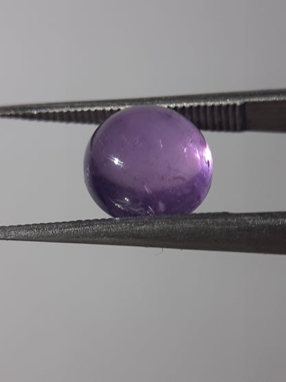 Natural purple Amethyst - 1.59 ct - round cabochon - unheated - certified by NGB - Natural Gems Belgium