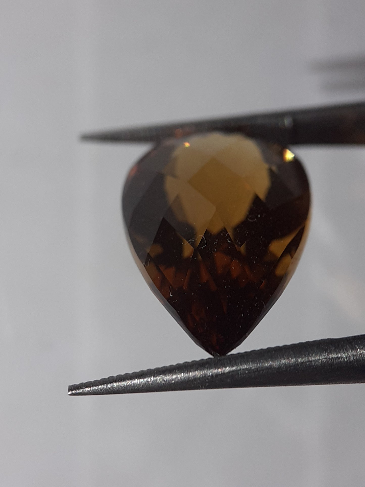 Natural orangy yellow Citrine - 9.05 ct - pear - unheated - certified by NGB - Natural Gems Belgium