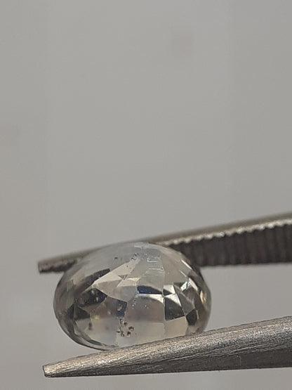 Natural light greenish blue sapphire - 1.00 ct - Oval - heated - certified by NGB - Natural Gems Belgium