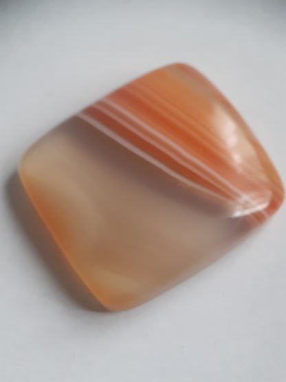 Natural orangy red Lake Superior Agate - 44.85 ct - Cushion Cabochon - unheated - certified by NGB - Natural Gems Belgium