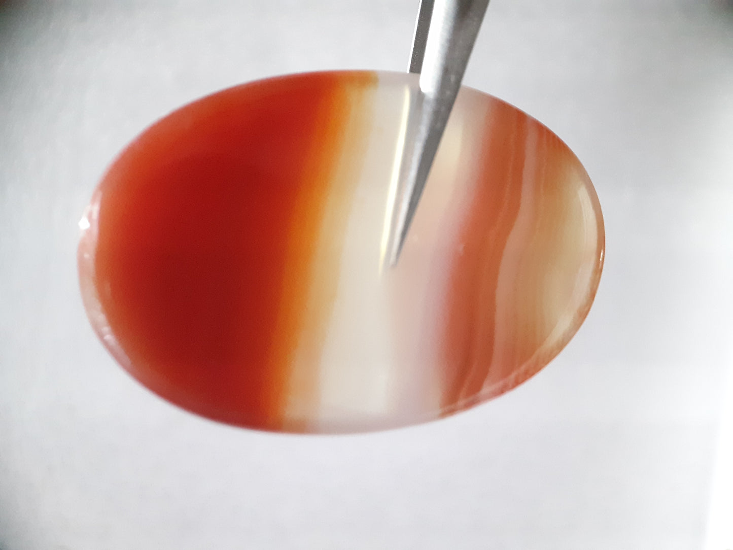 Natural orangy red Lake Superior Agate - 40.06 ct - oval Cabochon - unheated - certified by NGB - Natural Gems Belgium