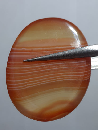 Natural orange orangy red and red Lake Superior Agate - 34.92 ct - oval Cabochon - unheated - certified by NGB - Natural Gems Belgium