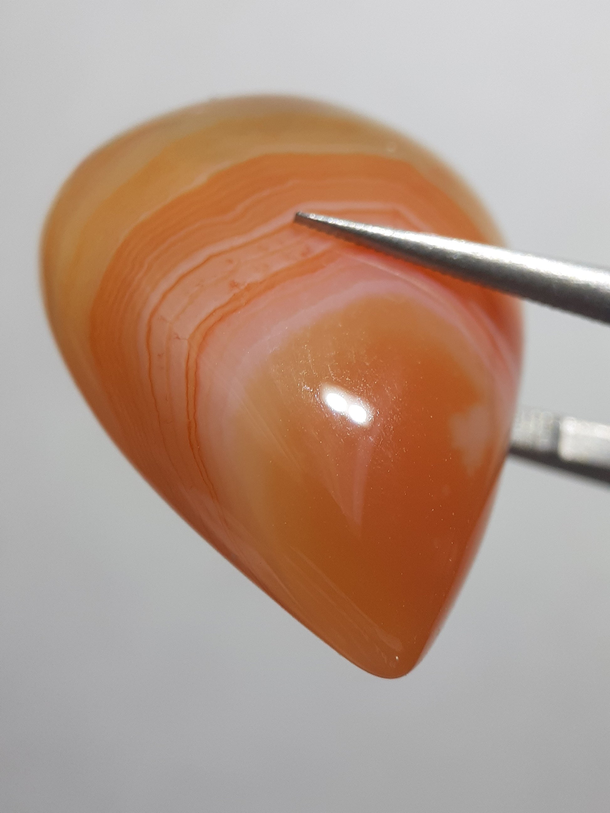 Natural orange and white Lake Superior Agate - 33.83 ct - pear Cabochon - unheated - certified by NGB - Natural Gems Belgium