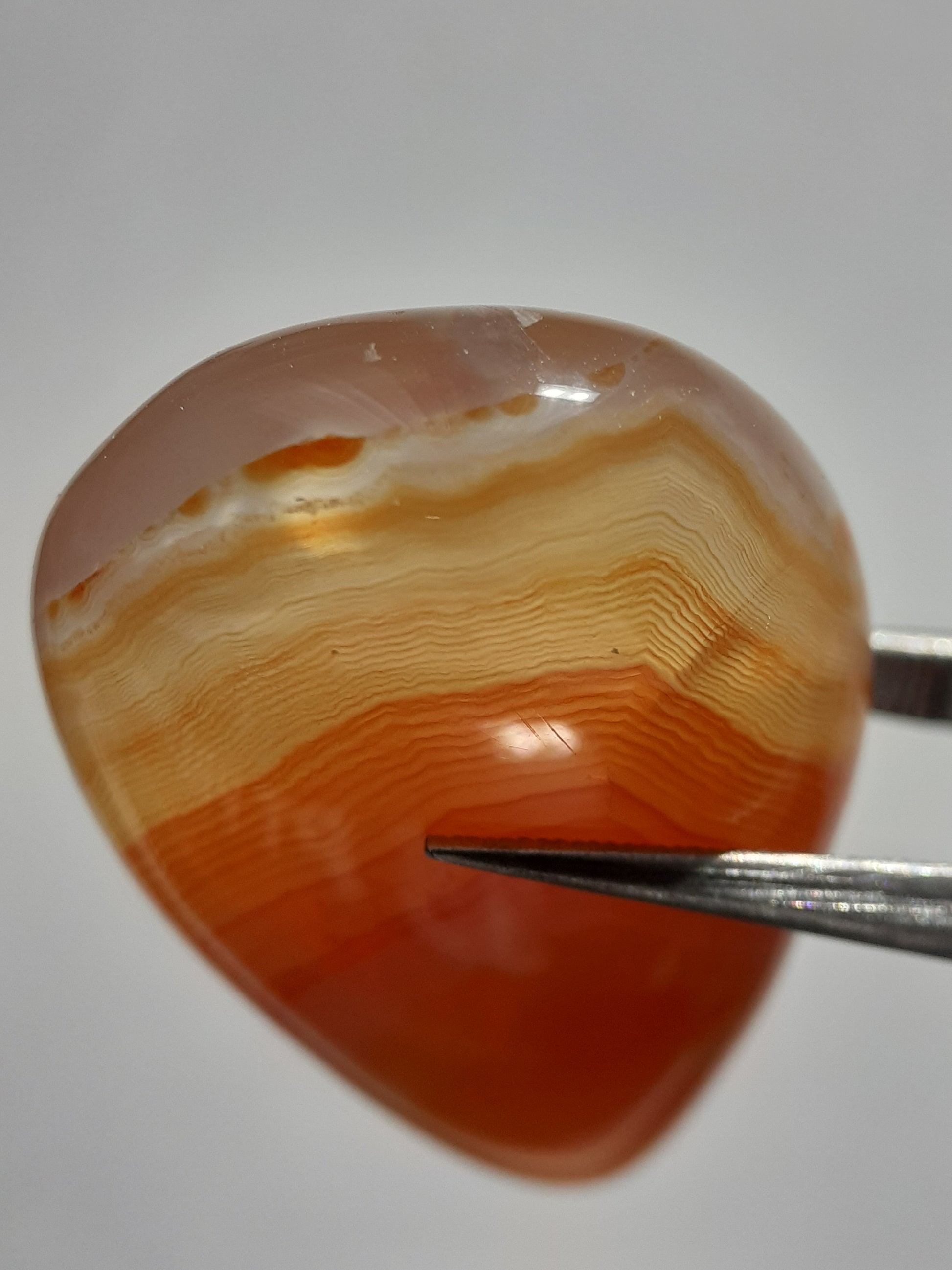 Natural orange and white Lake Superior Agate - 33.83 ct - pear Cabochon - unheated - certified by NGB - Natural Gems Belgium