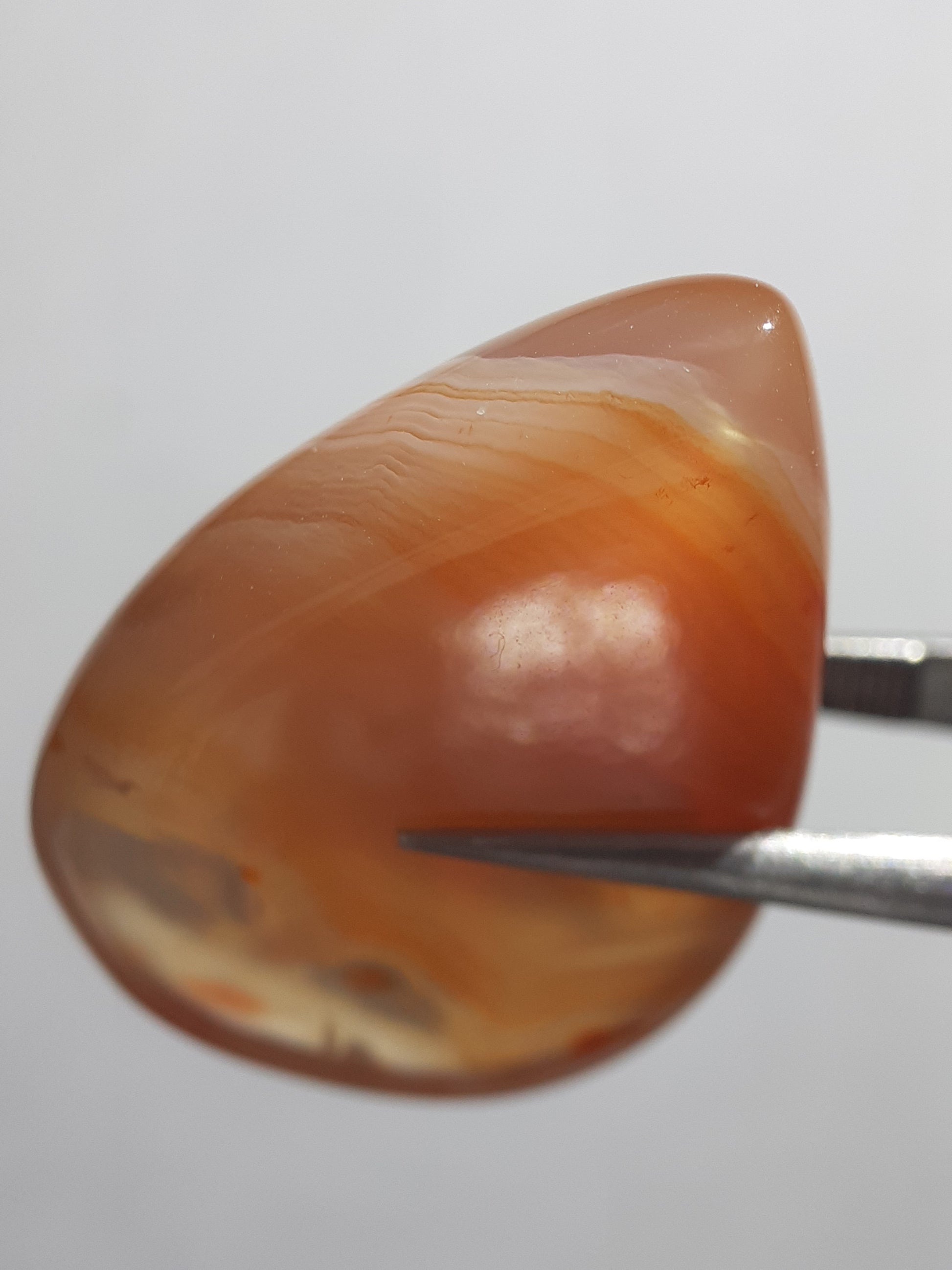 Natural orange and white Lake Superior Agate - 33.83 ct - pear Cabochon - unheated - certified by NGB - Natural Gems Belgium