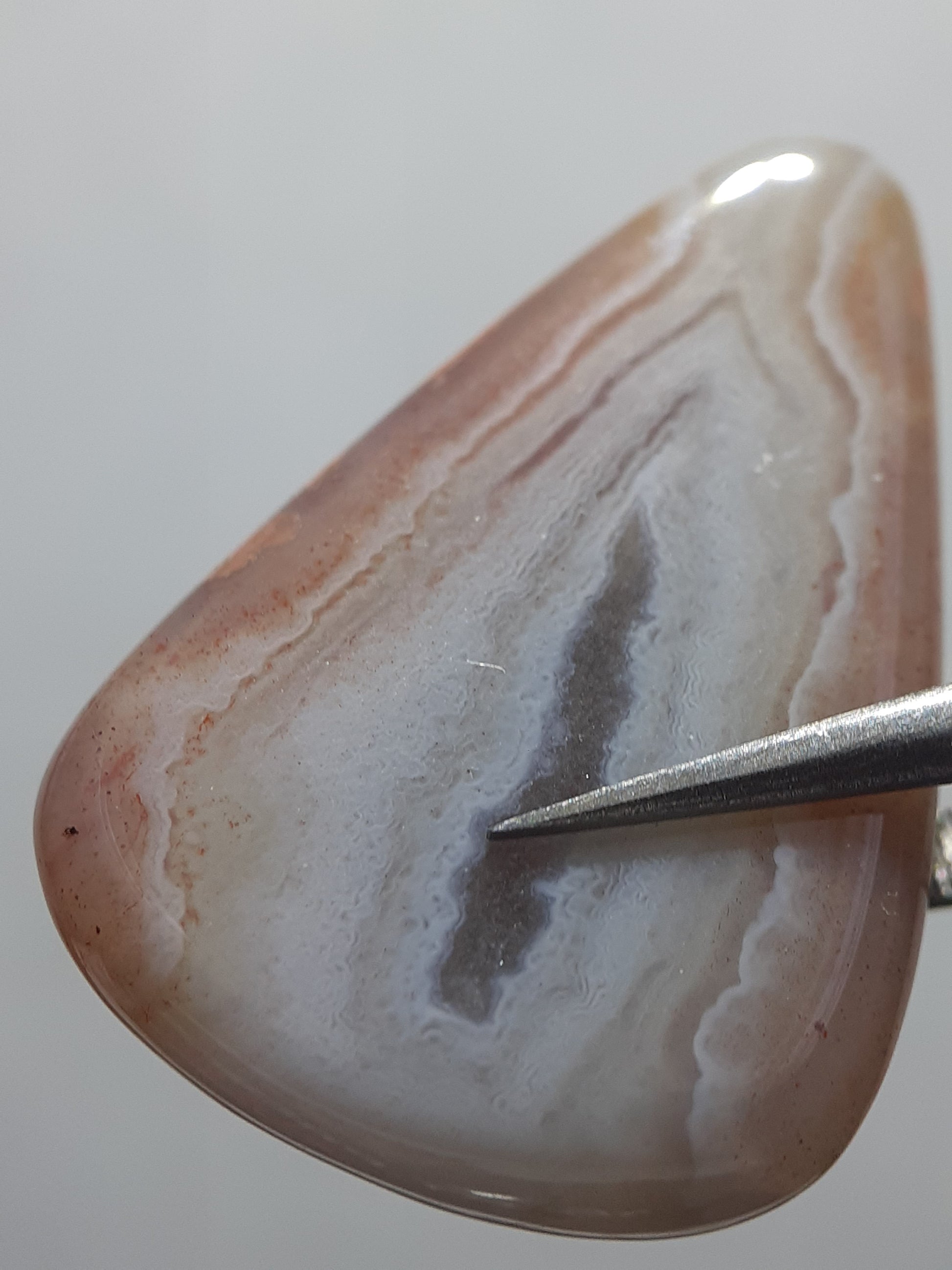 Natural Light brown white laced Botswana Agate - 20.18 ct - pear Cabochon - Amazing color and pattern - Natural Gems Belgium