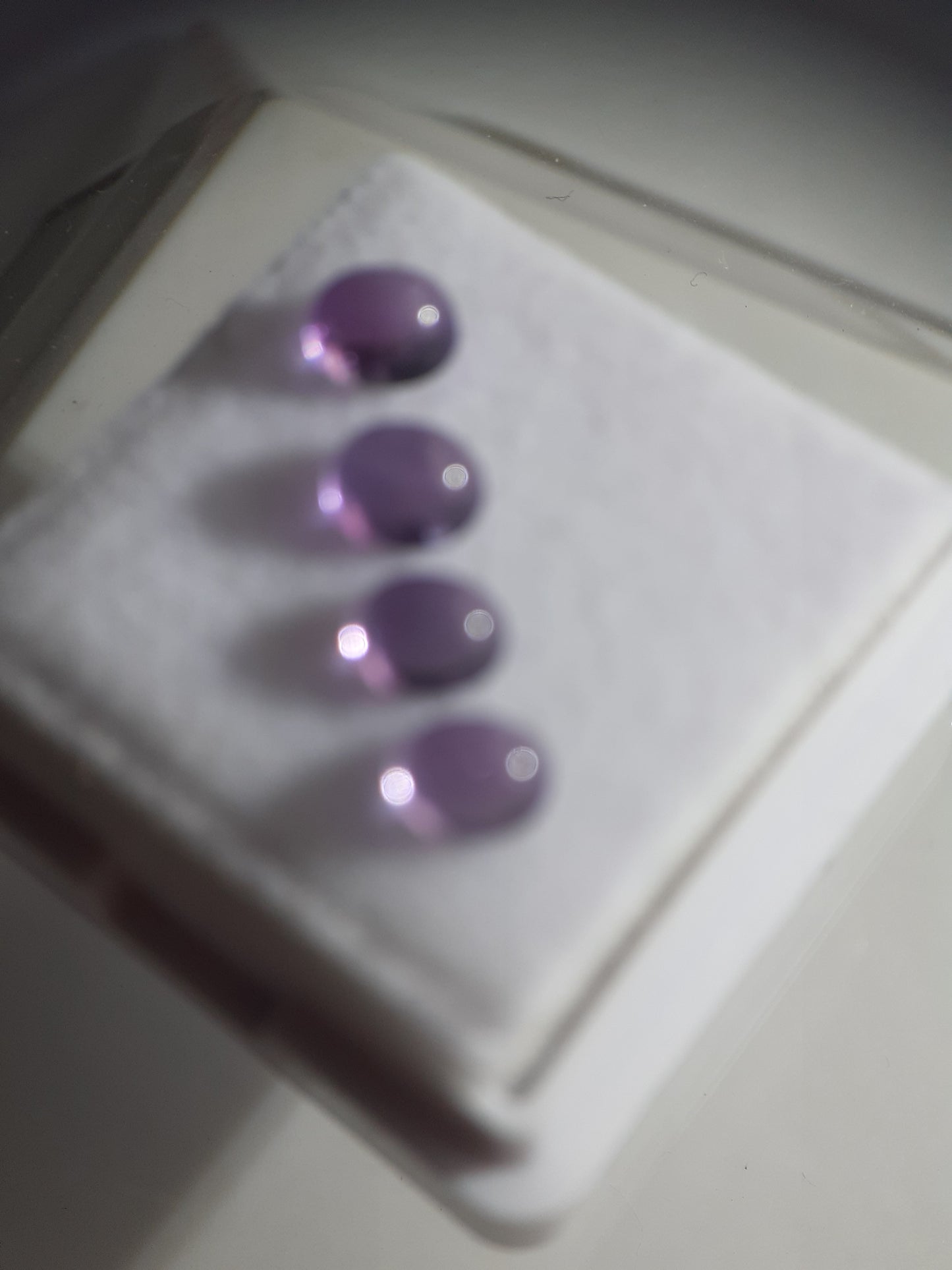 Natural light purple Amethyst - set of 4 - 1.53 tcw - oval cabochon - approx 5 x 4 mm - unheated - Natural Gems Belgium