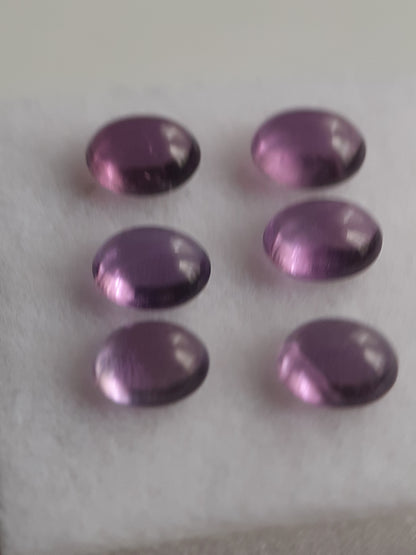 Natural purple Amethyst - set of 6 - 2.21 tcw - oval cabochon - approx 5 x 4 mm - unheated - Natural Gems Belgium