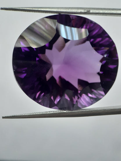 Natural deep purple Amethyst - 36.60 ct - Oval - AAA+ - unheated - certified by NGB - Natural Gems Belgium