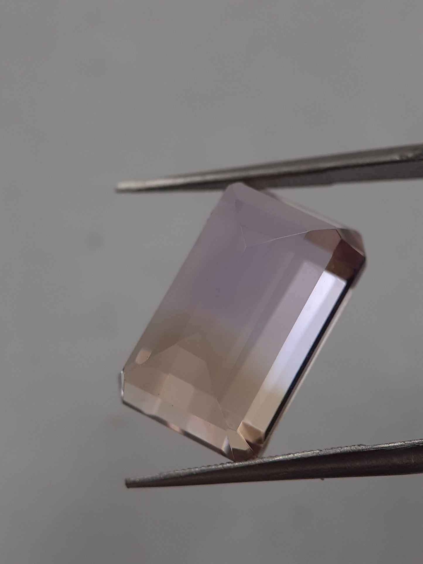 Natural purple and yellow Ametrine - 11.08 ct - AAA grade - octagon - unheated - Bolivia - Natural Gems Belgium