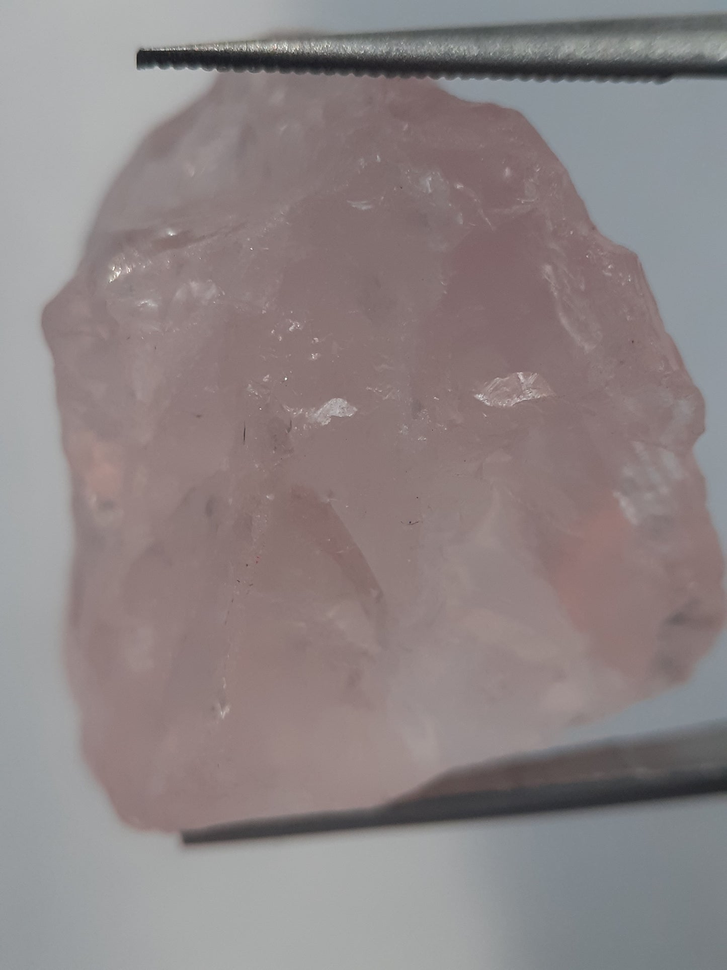 Natural Rose Quartz - 38.68 ct - Rough Gemstone - unheated - Natural Gems Belgium