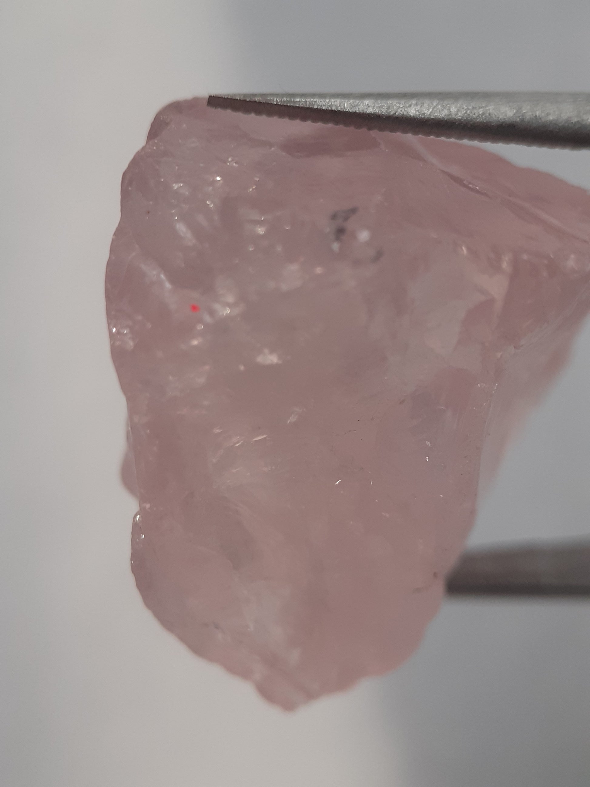 Natural Rose Quartz - 38.68 ct - Rough Gemstone - unheated - Natural Gems Belgium