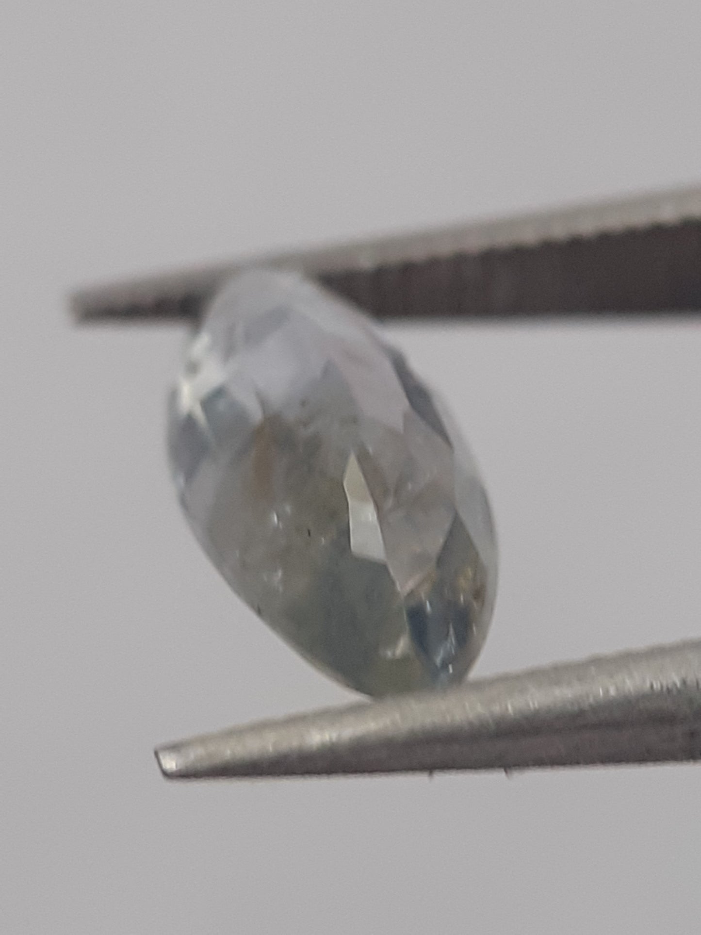 Natural Blue and green sapphire - 1.065 ct - marquise - unheated - Natural Gems Belgium