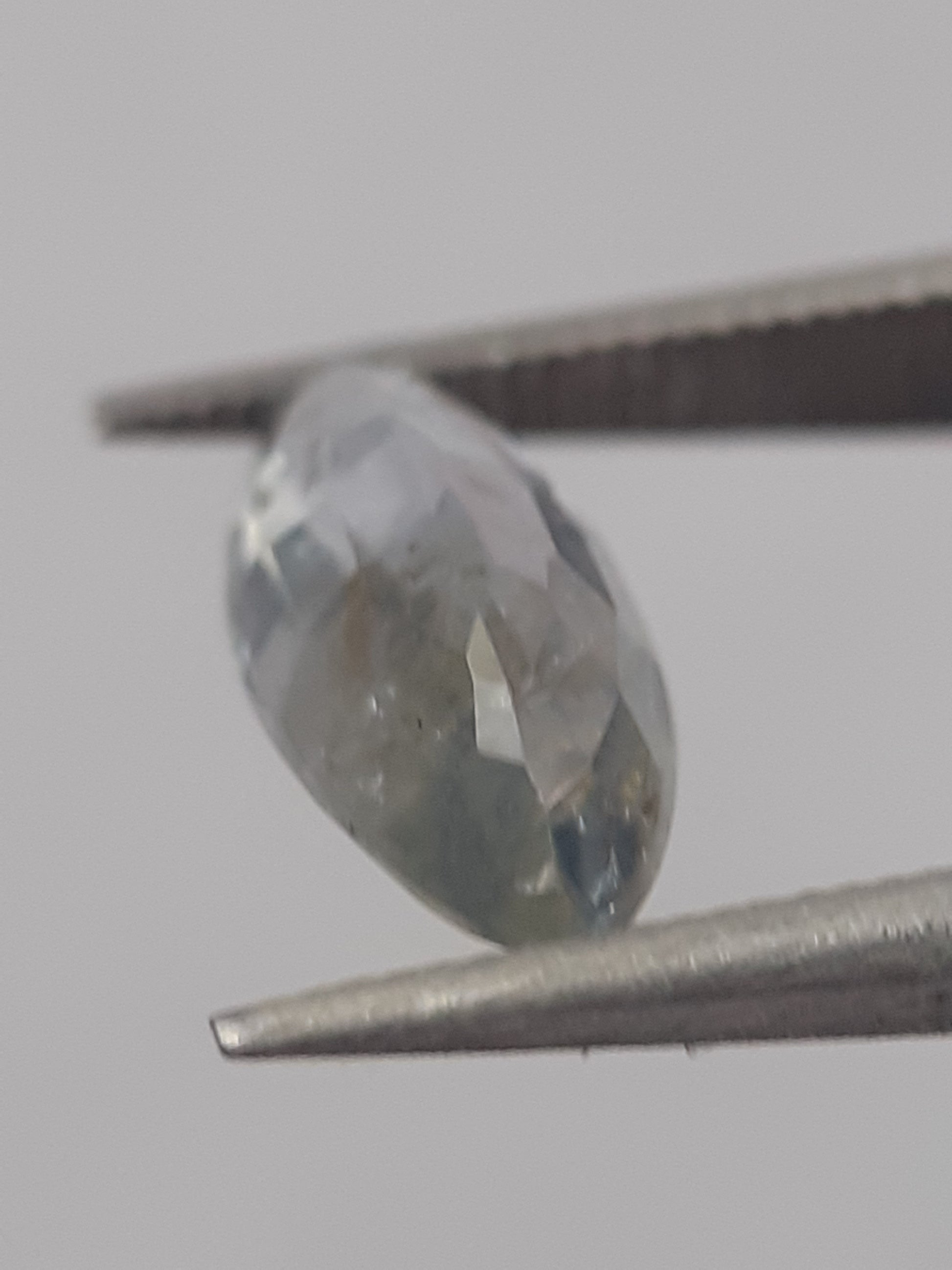 Natural Blue and green sapphire - 1.065 ct - marquise - unheated - Natural Gems Belgium